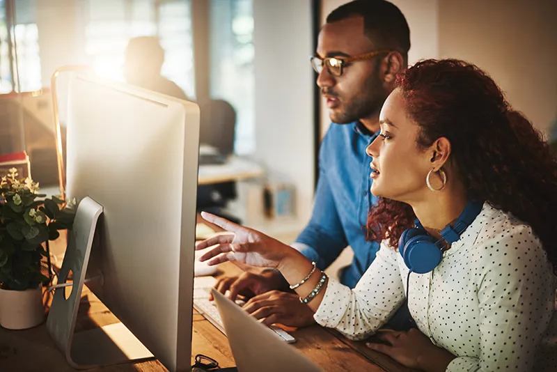 Groupe centenaire, toujours guidé par l'engagement et la quête de l'excellence.